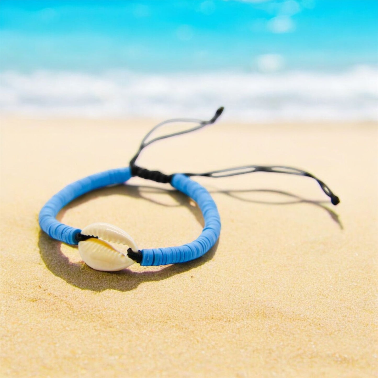 Braided Sea Bracelet with Cowrie Shell - 4 Colours