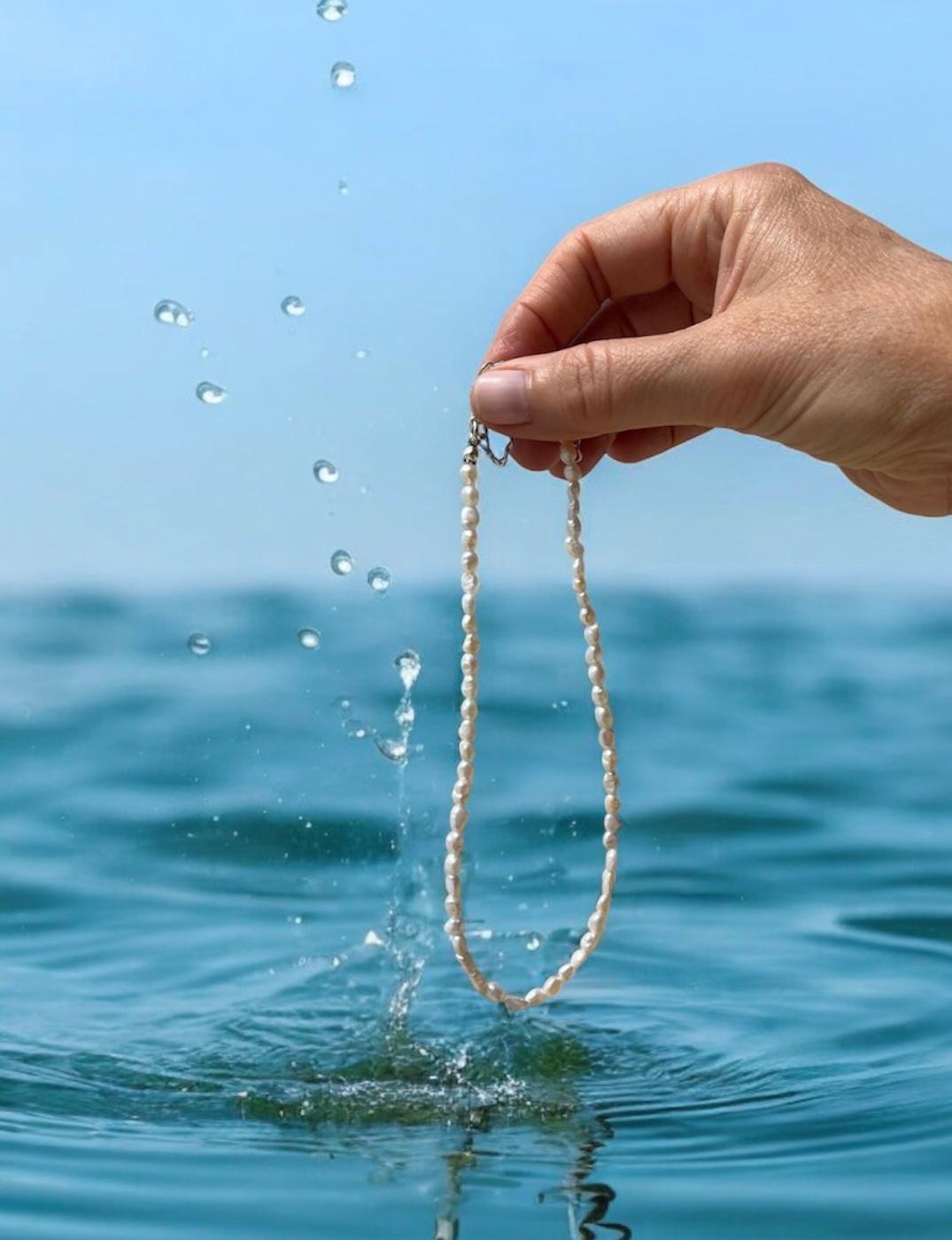 Penida Island - Pearl Choker/Necklace