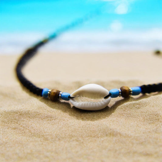 Kula - Braided Choker with Cowrie Shell