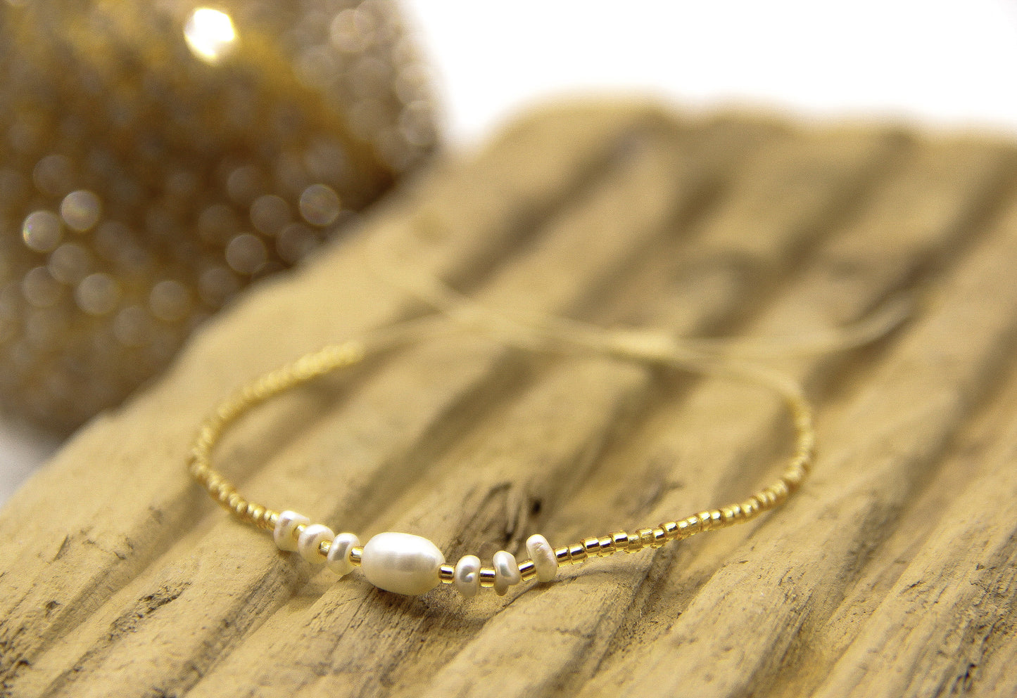Haku - Miyuki Seed Bead Bracelet with Freshwater Pearls