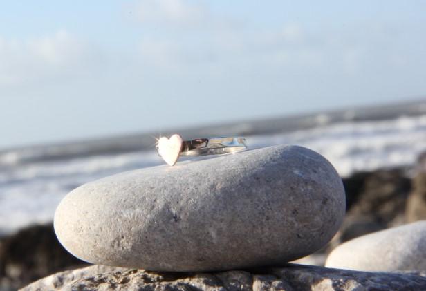 925 Sterling Silver Stacking Ring with Copper Heart | Ben's Beach. London