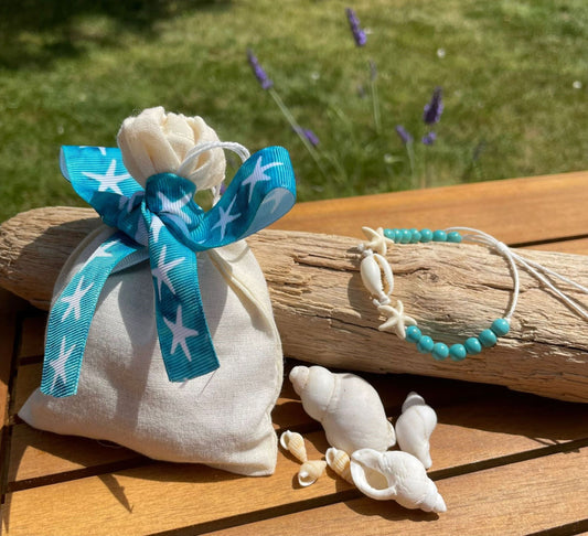 Turquoise beach bracelet in filled party bag
