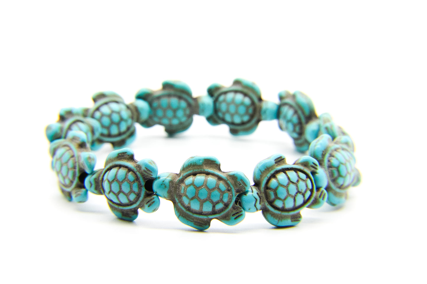 Bracelet of turquoise stone sea turtles